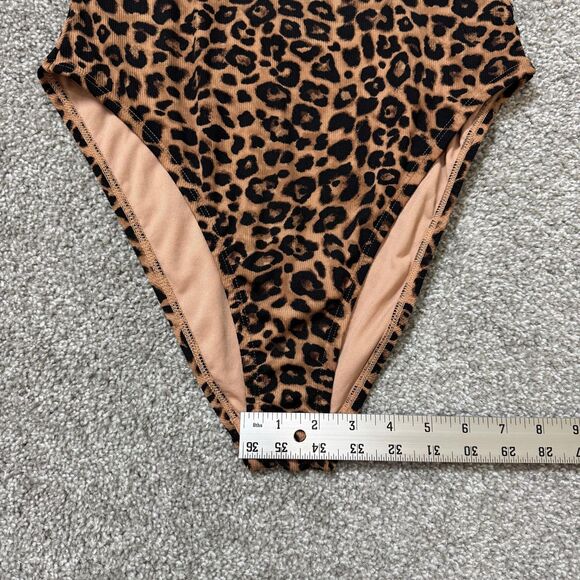 Wild Fable Swimsuit Womens Medium One Piece Leopard Animal Print Sexy Summer - Picture 10 of 10